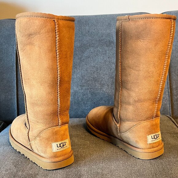 UGG Classic Tall Boots – Chestnut, Size 6 - Picture 2 of 4